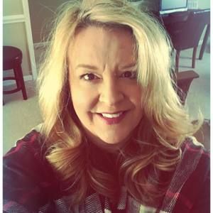 Meet your Posher, Cynthia